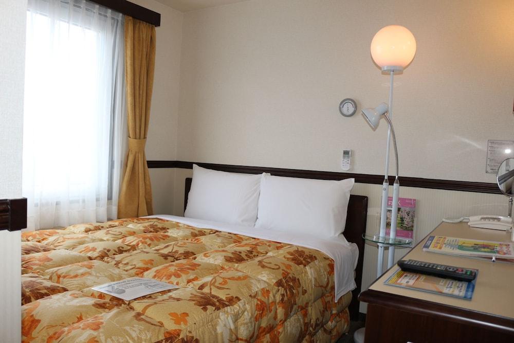 Toyoko Inn Jr Kobe Eki Kita Guchi Екстер'єр фото