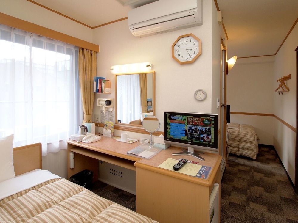 Toyoko Inn Jr Kobe Eki Kita Guchi Екстер'єр фото
