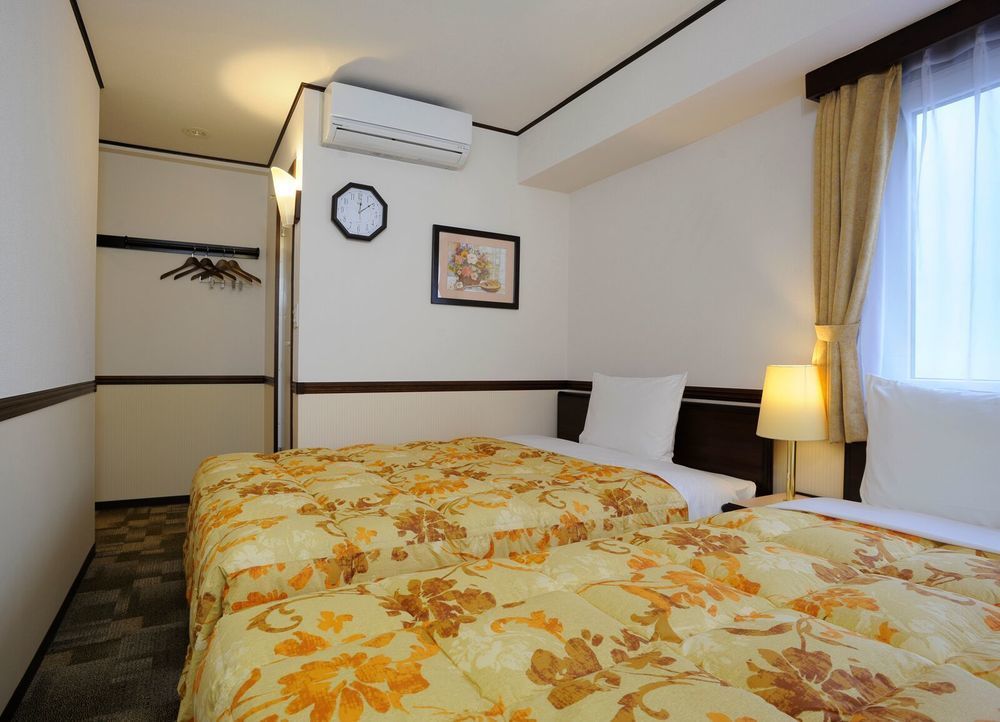 Toyoko Inn Jr Kobe Eki Kita Guchi Екстер'єр фото