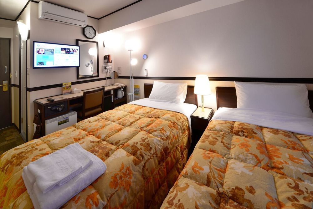 Toyoko Inn Jr Kobe Eki Kita Guchi Екстер'єр фото