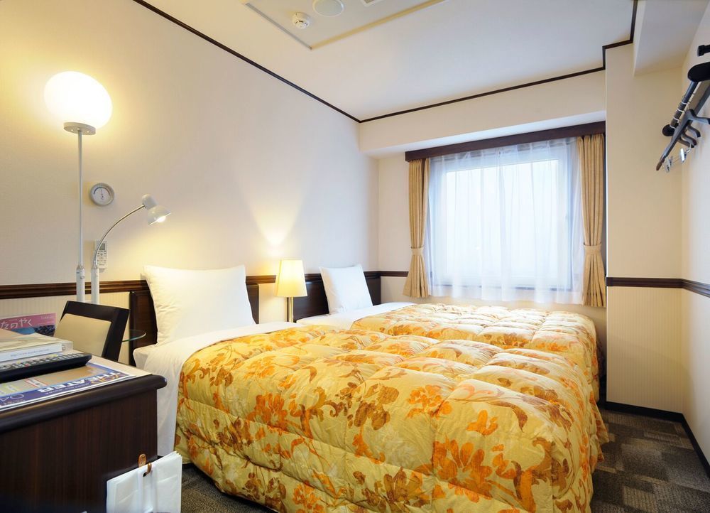 Toyoko Inn Jr Kobe Eki Kita Guchi Екстер'єр фото