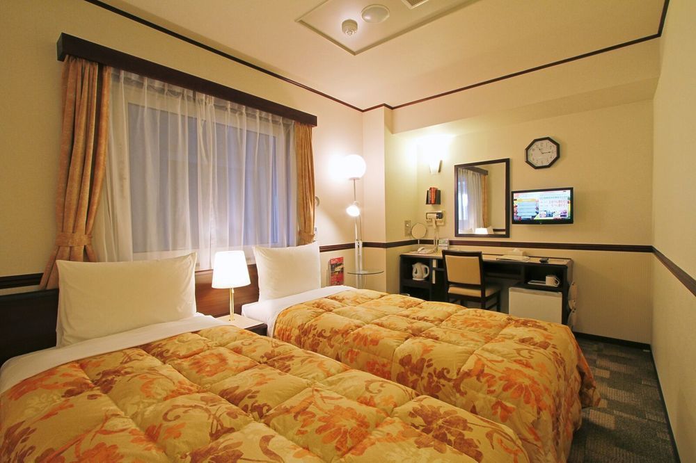 Toyoko Inn Jr Kobe Eki Kita Guchi Екстер'єр фото
