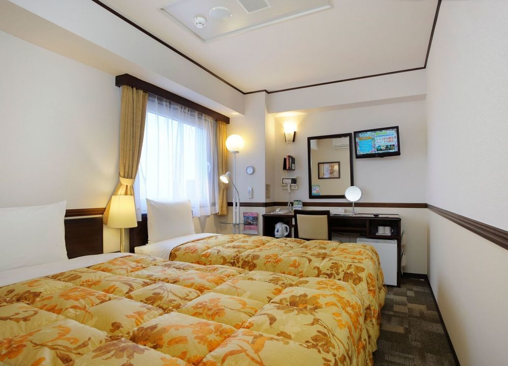 Toyoko Inn Jr Kobe Eki Kita Guchi Екстер'єр фото